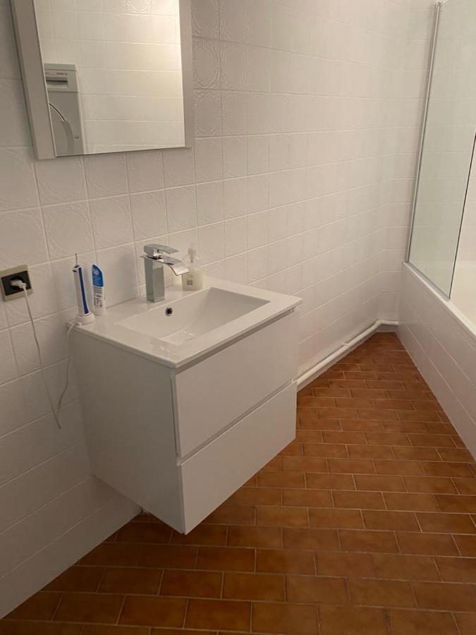 Lichtrijk Mooi Appartement Met Zicht Op Hof Van Roosendael Antwerpen Exterior foto